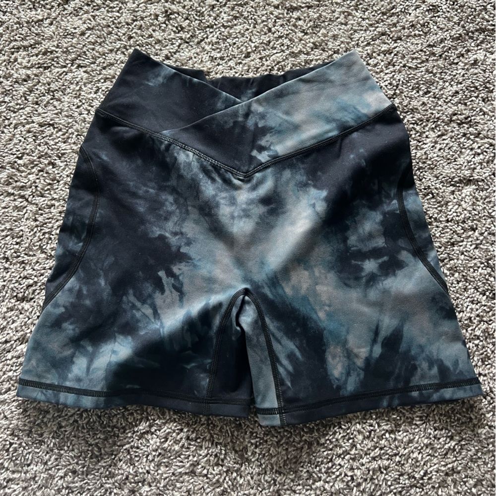 Alphalete Surface Power Short 5" - Black Oil Stain